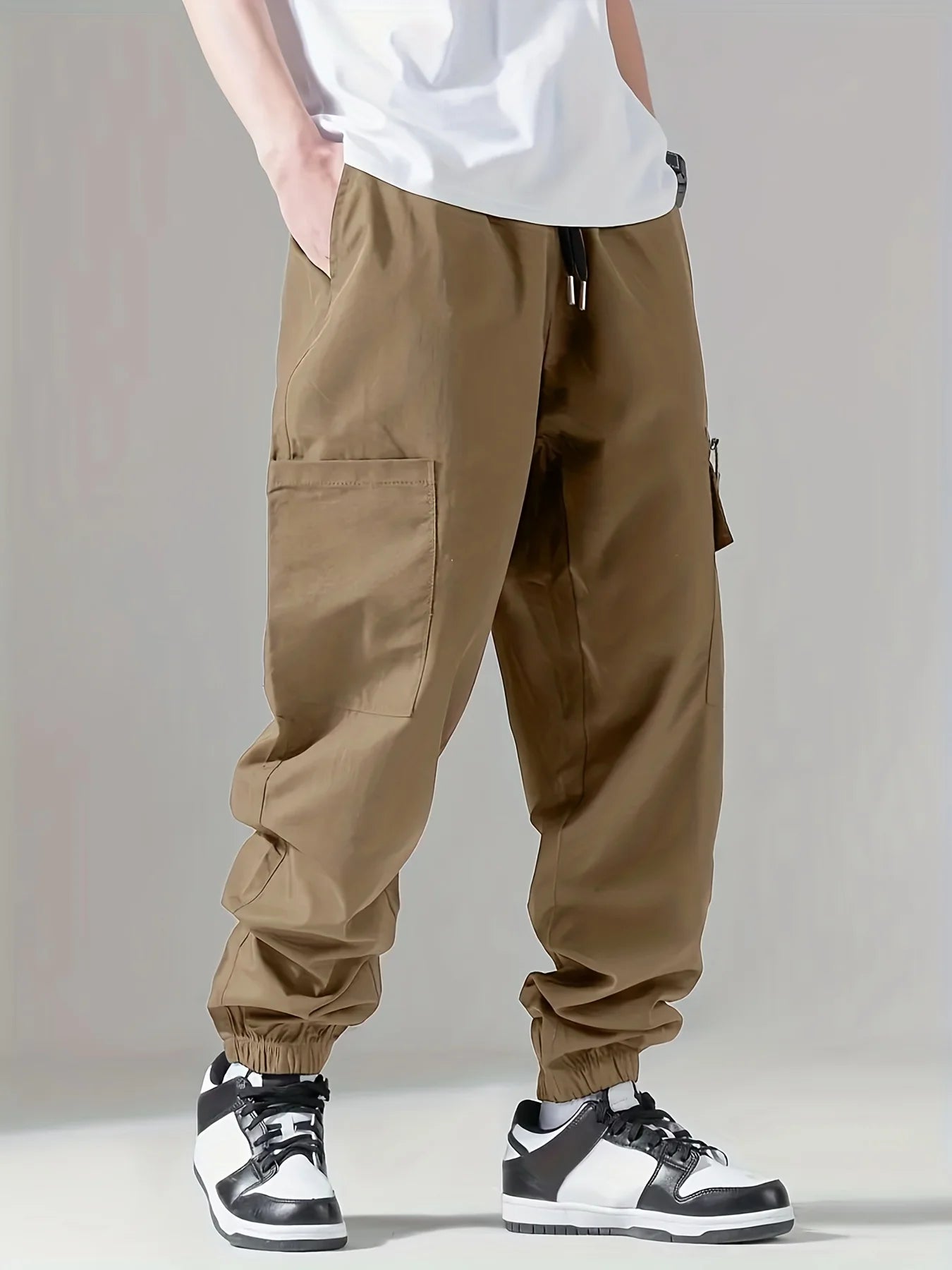 Pantalón Cargo Hombre Multibolsillos — Ligero, Transpirable y Cómodo